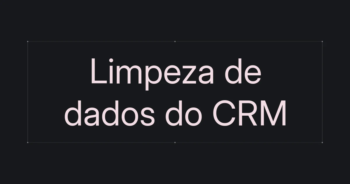 Capa tipográfica sobre limpeza de dados do CRM